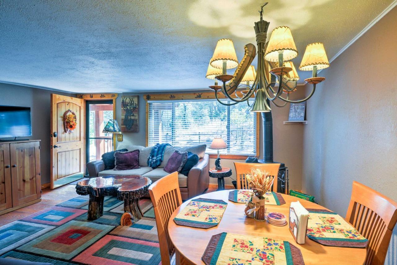 Cozy Cabin With Ac And Deck, 5 Mi To Downtown Prescott 빌라 외부 사진